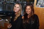 Amsterdam 3 november 2016
Presentatie cd Rene Froger in the harbour Club . Najib Amhali reikt de cd uit. Patty Zomer en Esther Oosterbeek