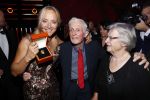 Amsterdam 13 oktober 2016
Televizierring 2016 in de heineken music Hall. Winnares Floortje Dessing met haar ouders