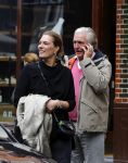 Amsterdam 8 oktober 2016
Frits Kroymans met een vriendin op de cornelis schuytstraat