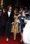 Amsterdam 24 oktober 2016
Premiere Hartenstrijd in Tuschinski. Georgina Verbaan met vriend Bram v Leeuwen