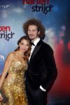 Amsterdam 24 oktober 2016
Premiere Hartenstrijd in Tuschinski. Georgina Verbaan met vriend Bram v Leeuwen