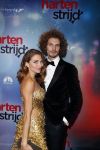 Amsterdam 24 oktober 2016
Premiere Hartenstrijd in Tuschinski. Georgina Verbaan met vriend Bram v Leeuwen