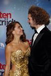 Amsterdam 24 oktober 2016
Premiere Hartenstrijd in Tuschinski. Georgina Verbaan met vriend Bram v Leeuwen