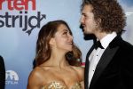 Amsterdam 24 oktober 2016
Premiere Hartenstrijd in Tuschinski. Georgina Verbaan met vriend Bram v Leeuwen