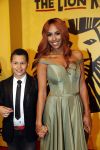 Scheveningen 30 oktober 2016
Premiere the lion king in het circustheater. Glennis Grace met zoontje Tony