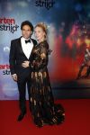 Amsterdam 24 oktober 2016
Premiere Hartenstrijd in Tuschinski. Hadewych Minis met haar man Tibor Lukacs