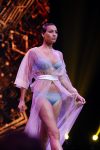 Amsterdam 25 oktober 2016
Finale Hollands Next topmodel gepresenteerd door Anouk Smulders met de finalisten Akke Marije Colette Emma en Noor. Juryleden Fred v Leer Anna Nooshin en Alek Bruessing.