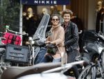 Amsterdam 8 oktober 2016
Holly Brood met vriend Soy Kroon op vespa scooter