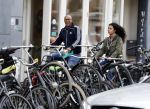 Amsterdam 8 oktober 2016 
Jimmy Geduld met zijn dochter op de fiets