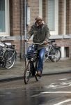 Amsterdam 9 november 2016
Jimmy Geduld op de fiets in de stad.