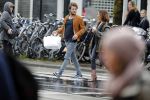 Amsterdam 6 november 2016
Katja Schuurman met haar vriend en aanstaande man Freek van  Noortwijk doen samen boodschappen