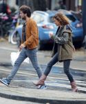 Amsterdam 6 november 2016
Katja Schuurman met haar vriend en aanstaande man Freek van  Noortwijk doen samen boodschappen