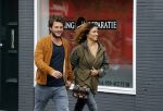 Amsterdam 6 november 2016
Katja Schuurman met haar vriend en aanstaande man Freek van  Noortwijk doen samen boodschappen