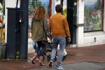 Amsterdam 6 november 2016
Katja Schuurman met haar vriend en aanstaande man Freek van  Noortwijk doen samen boodschappen