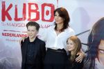 Amsterdam 24 augustus 2016
Premiere Kubo in pathe arena. Kim v Kooten met man Jacob Derwig en hun kinderen