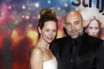 Amsterdam 24 oktober 2016
Premiere Hartenstrijd in Tuschinski. Loek Peters en partner Ilse Heus