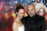 Amsterdam 24 oktober 2016
Premiere Hartenstrijd in Tuschinski. Loek Peters en partner Ilse Heus
