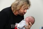 Wateringen 22 oktober 2016
Bobbi Eden en man Mark Laurenz met hun zoon Brandon ray.