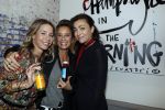 Amsterdam 13 oktober 2016
Presentatie clean meals van Renee Vervoorne en Guy v d Reyden. Monique en Suzanne Klemann