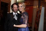 Amsterdam 14 november 2016
Premiere de zevende hemel in theater Carre Myrthe Mylius met haar vriend Sebastiaan