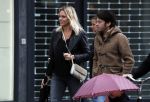 Amsterdam 18 oktober 2016
Myrthe Mylius met haar nieuwe vriend Sebastian Schneberger op terras in Amsterdam en onderweg naar Riviera Maison.