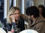 Amsterdam 18 oktober 2016
Myrthe Mylius met haar nieuwe vriend Sebastian Schneberger op terras in Amsterdam en onderweg naar Riviera Maison.