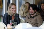Amsterdam 18 oktober 2016
Myrthe Mylius met haar nieuwe vriend Sebastian Schneberger op terras in Amsterdam en onderweg naar Riviera Maison.