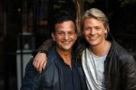 Amsterdam 3 november 2016
Presentatie cd Rene Froger in the harbour Club . Najib Amhali reikt de cd uit. Thomas Berge