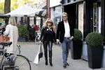 Amsterdam 31 oktober 2016
Patricia Paay met haar vriend Robert Hinfelaar in Amsterdam zuid