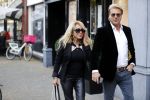 Amsterdam 31 oktober 2016
Patricia Paay met haar vriend Robert Hinfelaar in Amsterdam zuid