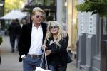 Amsterdam 31 oktober 2016
Patricia Paay met haar vriend Robert Hinfelaar in Amsterdam zuid