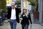 Amsterdam 31 oktober 2016
Patricia Paay met haar vriend Robert Hinfelaar in Amsterdam zuid