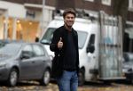 Amsterdam 1 november 2016
Rick Brandsteder doet boodschappen op de beethovenstraat