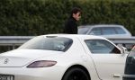 Alphen aan de Rijn 9 oktober 2016
Myrthe Mylius wordt thuis gebracht door (goede) vriend Sebastian Schneberger. Hij heeft een mercedes met vleugeldeuren.