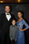 Amsterdam 15 november 2016
Premiere Fantastic beasts in Tuschinski. Sonja Silva met zoon en man Pyke Pos