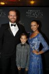 Amsterdam 15 november 2016
Premiere Fantastic beasts in Tuschinski. Sonja Silva met zoon en man Pyke Pos
