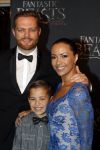 Amsterdam 15 november 2016
Premiere Fantastic beasts in Tuschinski. Sonja Silva met zoon en man Pyke Pos