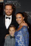 Amsterdam 15 november 2016
Premiere Fantastic beasts in Tuschinski. Sonja Silva met zoon en man Pyke Pos