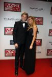 Amsterdam 14 november 2016
Premiere de zevende hemel in theater Carre. Tim Douwsma met vriendin Jessie Jazz Vuijk