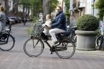 Amsterdam 14 oktober 2016
Tim Immers met dochter en vriendin in amsterdam zuid