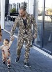 Amsterdam 16 oktober 2016
Wesley Sneijder en Yolanthe Sneijder Cabau vieren de 1e verjaardag van Xess Xava in de Harbour Club en het thema is Lion King. Ook Jessey was er natuurlijk bij.