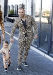 Amsterdam 16 oktober 2016
Wesley Sneijder en Yolanthe Sneijder Cabau vieren de 1e verjaardag van Xess Xava in de Harbour Club en het thema is Lion King. Ook Jessey was er natuurlijk bij.