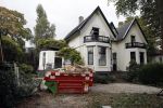 Bussum 13 oktober 2016
Xander de Buisonje werkt meer bij de verbouwing van zijn nieuwe huis.