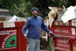 Bussum 13 oktober 2016
Xander de Buisonje werkt meer bij de verbouwing van zijn nieuwe huis.