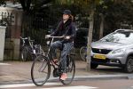 Amsterdam 11 oktober 2017
Anouk v Nes op de fiets in amsterdam