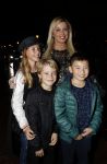 Amsterdam 6 oktober 2017
Premiere Show Lil Kleine in carre. Bridget Maasland met zoon Mees en een vriendje en vriendinnetje