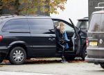 Amsterdam 21 oktober 2017
Candy Dulfer en haar nieuwe vriend Rafael arriveren bij haar huis