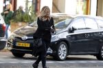 Amsterdam 21 oktober 2017
Candy Dulfer gaat tanken en met een kennis geld pinnen