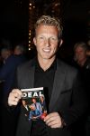 Scheveningen 7 november 2017
Noekpresentatie DEAL van Rob Jansen geschreven door Michiel v Egmond. Dirk Kuyt