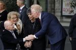 Amsterdam 14 oktober 2017
Afscheidsdienst van burgemeetser Eberhard v d Laan in het concertgebouw. Ed v Tijn met zijn vrouw Odette Taminiau en Andre v Duin